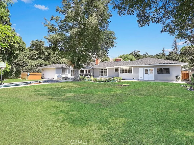117 Catherine Park Dr — Photo 35