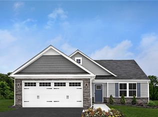 235 Southfork Dr N, Oakdale, PA 15071