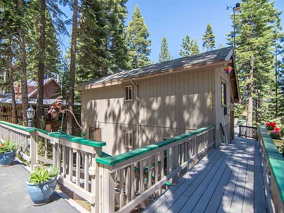 2nd image of 10627 Snow Shoe Cir