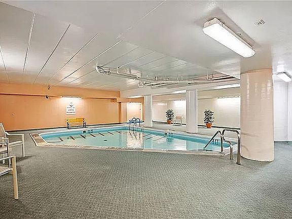 5th image of 307 S Dithridge St APT 903