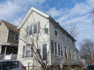 1042 W Main St, Waterbury, CT 06708