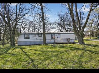 116 Jacob Dr, Carthage, MO 64836