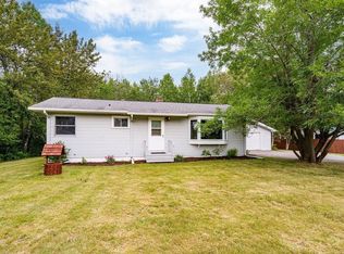 5431 W Arrowhead Rd, Hermantown, MN 55811