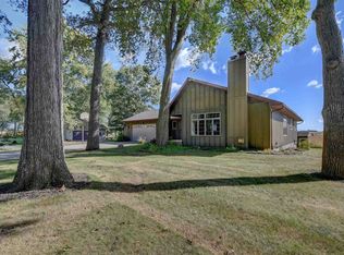 7769 W Circle Dr S, Ligonier, IN 46767