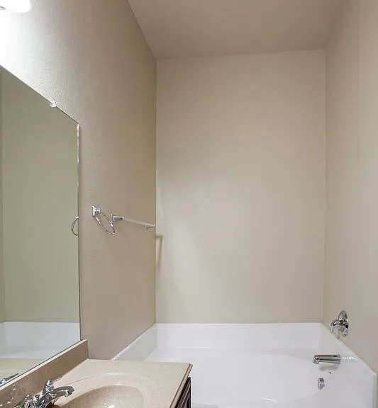 709 Alder Dr — Photo 34