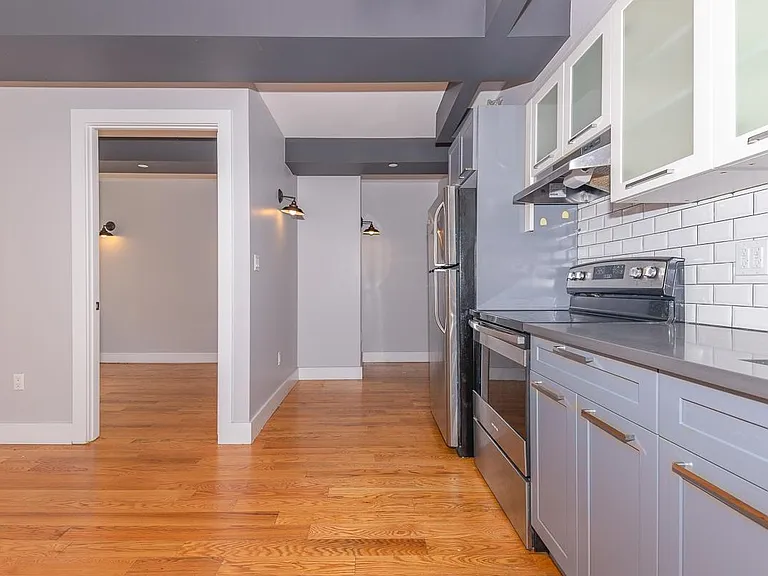 180 Lenox Rd #5C — Photo 4