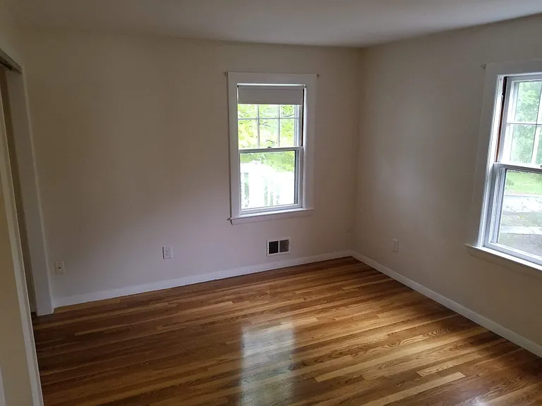 25 Bellevue Rd — Photo 7