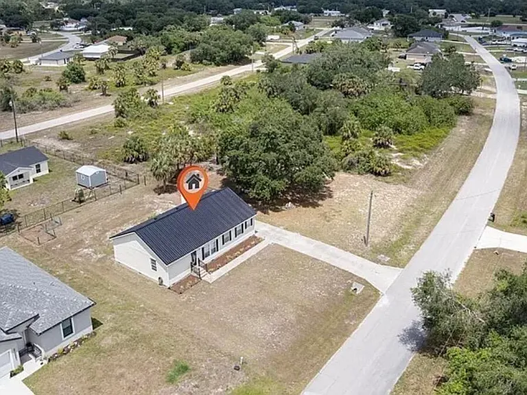 2040 S Montana Cir — Photo 16