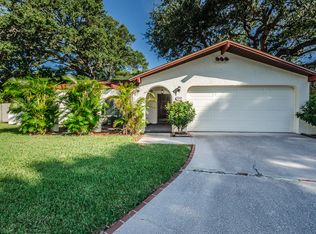 11245 Temple Ct, Seminole, FL 33772