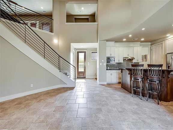 4th image of 6213 Yaupon Dr
