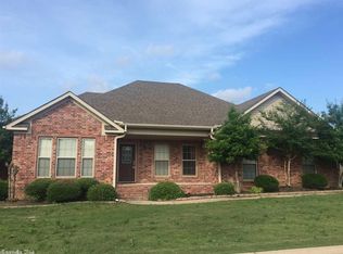 8 Palmer Ct, Searcy, AR 72143