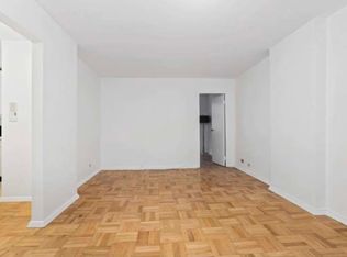215 E 80th St APT 3C, New York, NY 10075