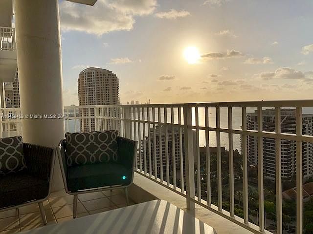 1st image of 801 Brickell Key Blvd #7
