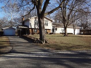 210 Malcolm St, Thayer, KS 66776