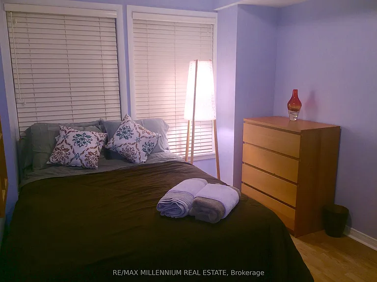 46 Western Battery Rd #837 — Photo 6