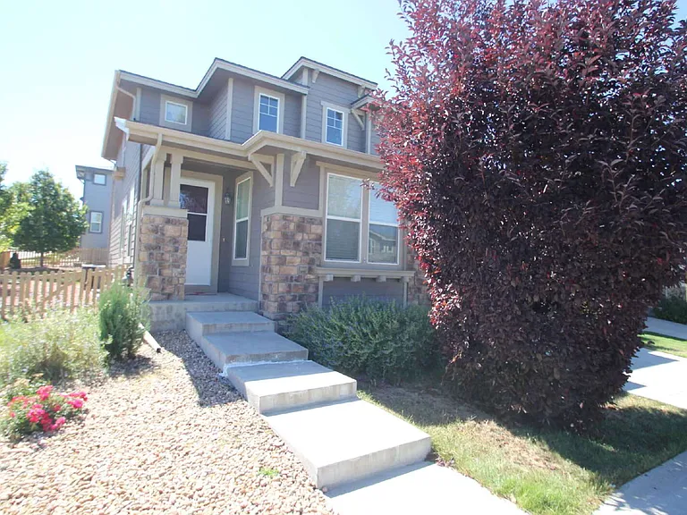 5420 Heatherton Ln — Photo 2