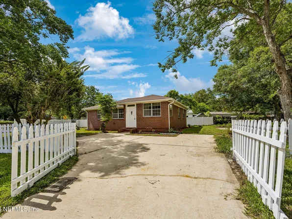 5304 Carder St, Jacksonville, FL 32205