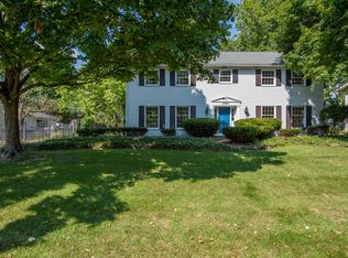 3945 Newhall Rd, Columbus, OH 43220