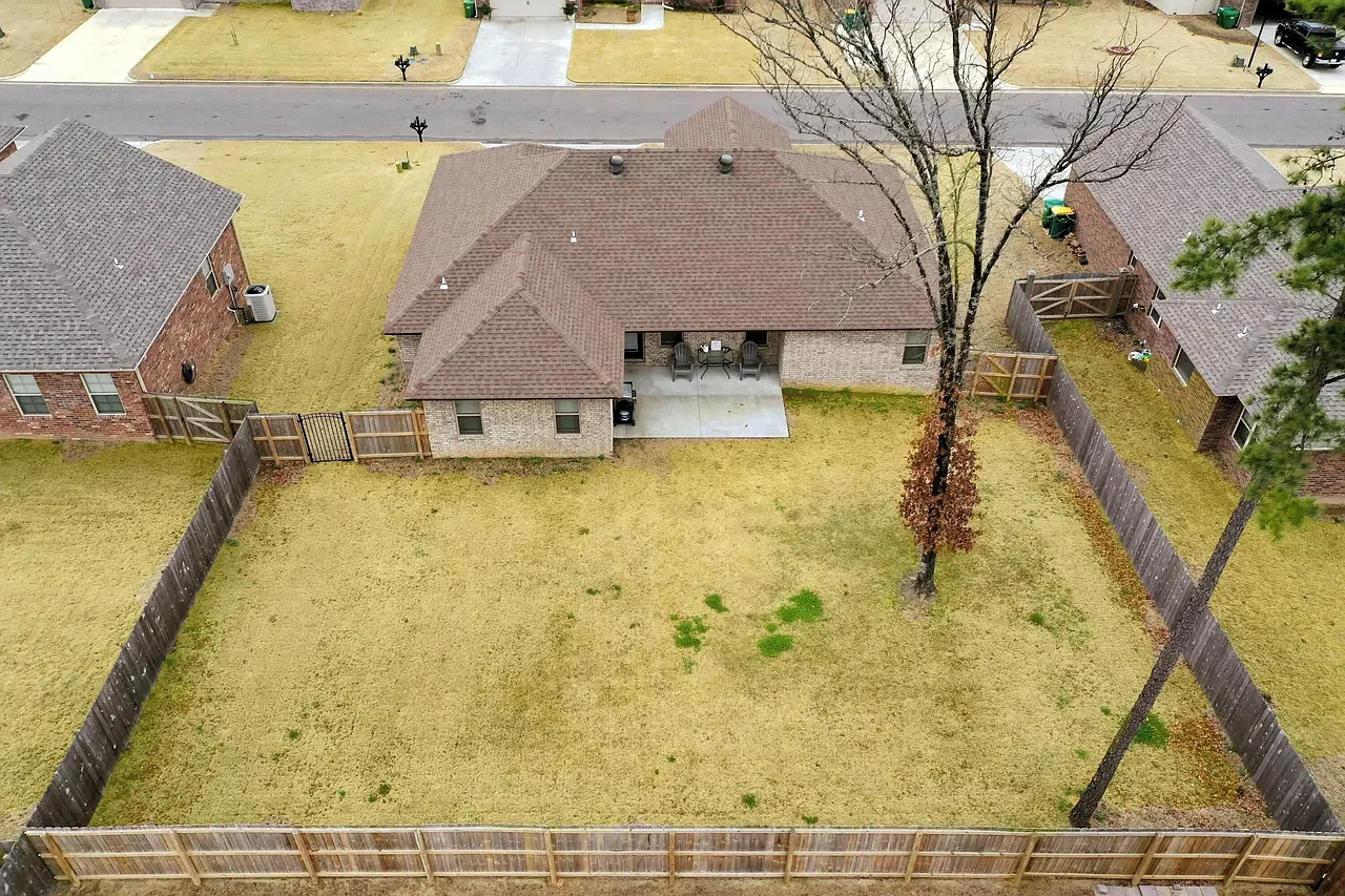 3 bed, 1788 sqft, $1,800 — Photo 3
