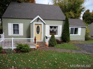 3 Kellogg Rd, New Hartford, NY 13413