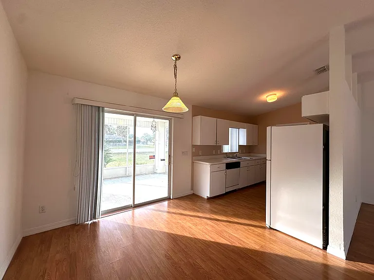 10312 SW 61st Terrace Rd — Photo 7