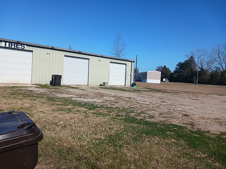389 E Malvern Hwy — Photo 5