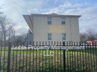 1043 College St APT 11, Memphis, TN 38106