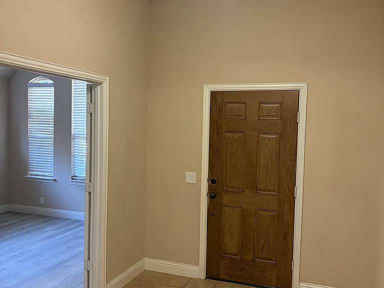 1116 Haskell Dr — Photo 30