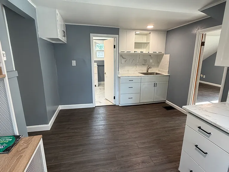 308 Ivyhurst Rd N #2 — Photo 6