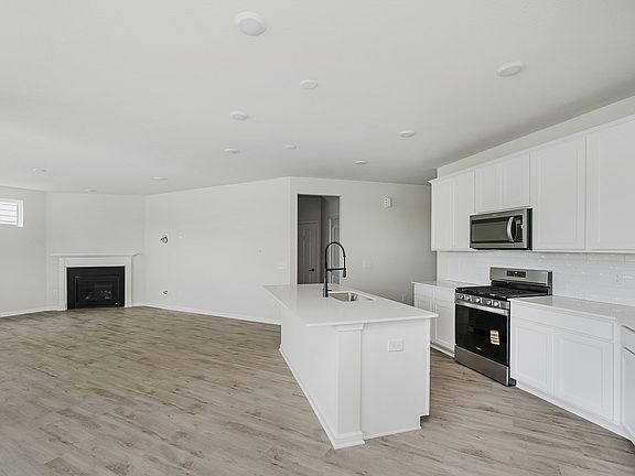 5th image of 2574 Penn Ave