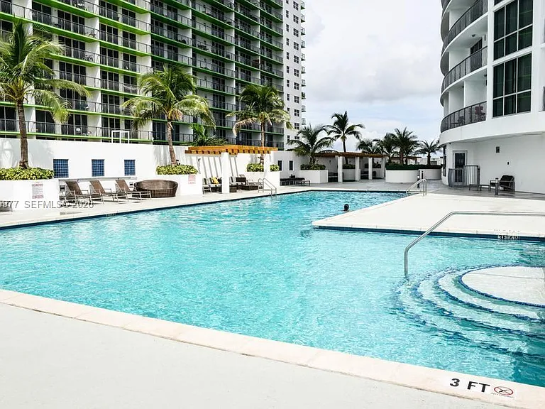1750 N Bayshore Dr #4814 — Photo 28