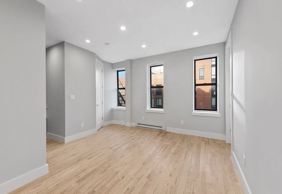 1st image of 1569 Lexington Ave APT 7