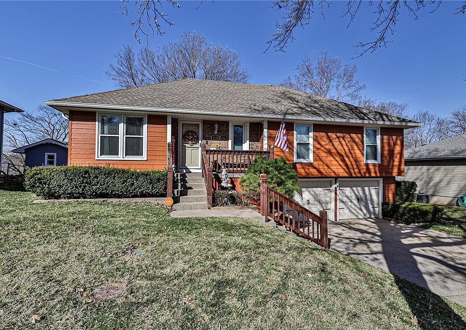 1st image of 2645 NW London Dr