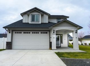 725 Lilac St, Fruitland, ID 83619