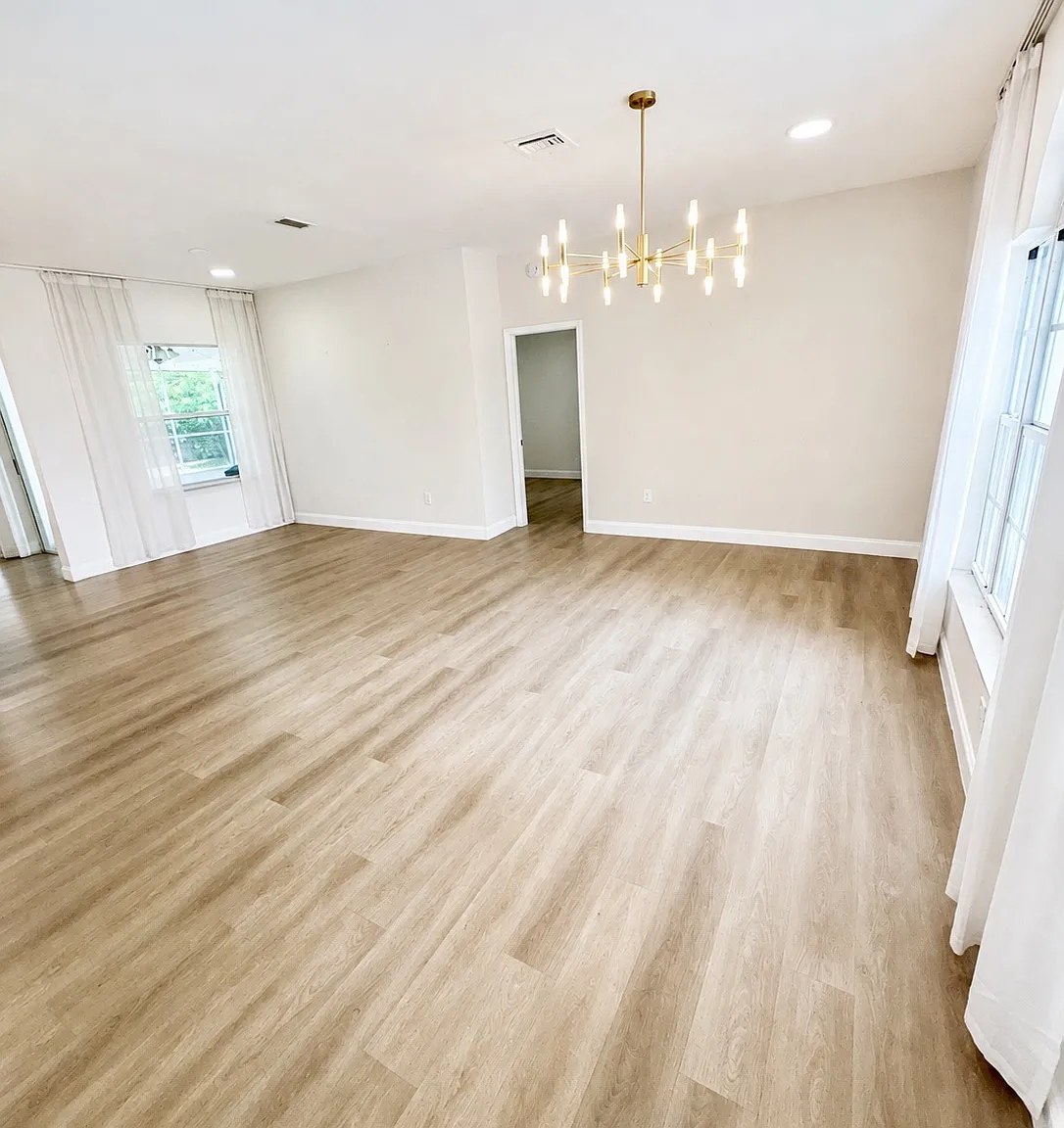 3 bed, 2081 sqft, $2,750 — Photo 3