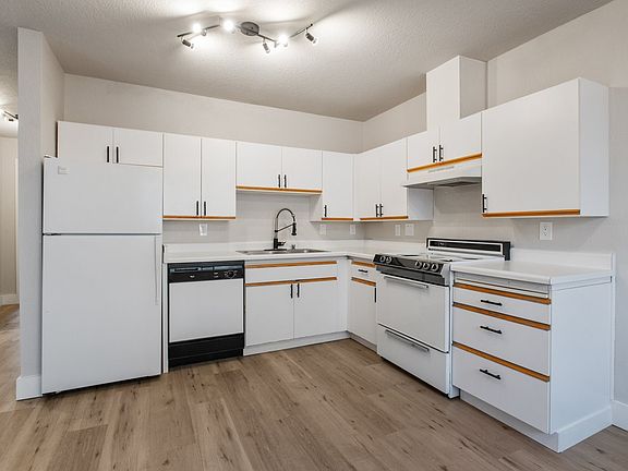 5th image of 10816 E 3rd Ave #17678688