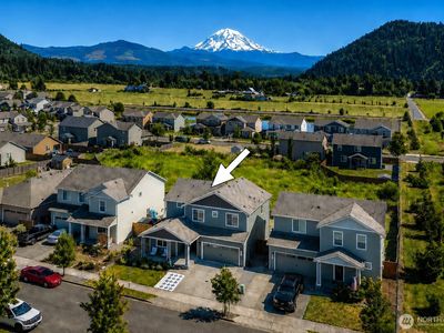 516 Petersen Drive E, Enumclaw, WA, 98022