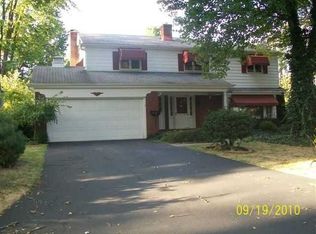 6722 Gettysburg Dr, Sylvania, OH 43560