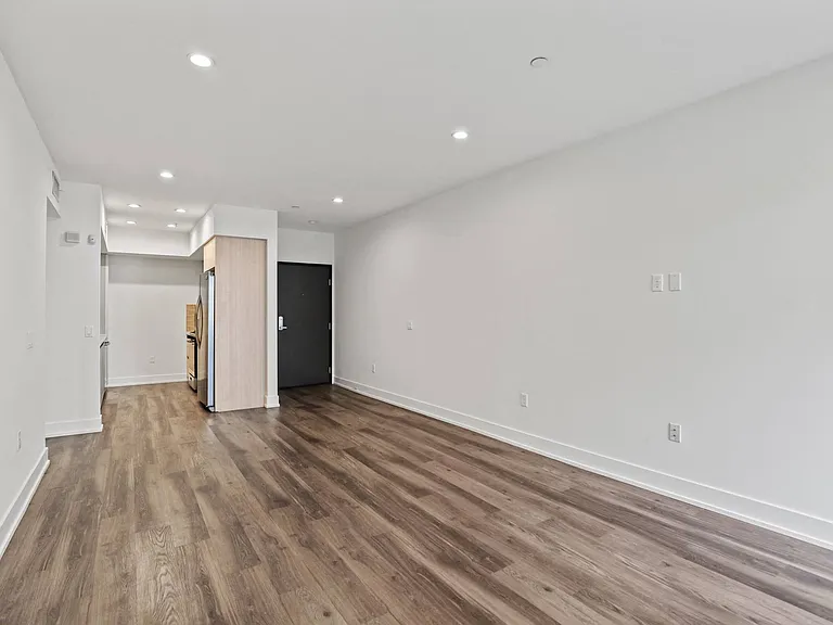 Dining Room with Recessed Lighting and Vinyl Flooring