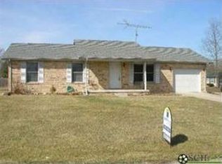 12414 S Hillview Way, Columbus, IN 47201