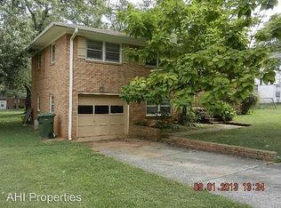 3130 Millbrook Dr NW, Huntsville, AL 35810