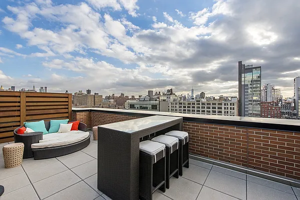 Rented by Nest Seekers International | media 12