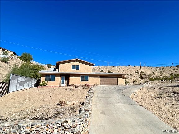 2nd image of 1792 Verano Circle