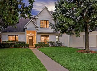 816 N 2nd St, Bellaire, TX 77401
