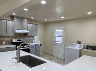 21130 Halldale Ave, Torrance, CA 90501