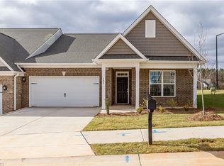 404 Mountain Grove Ln, Kernersville, NC 27284
