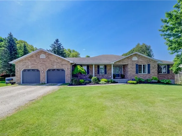 540 Sligo Rd W, Wellington North, ON N0G 2L1