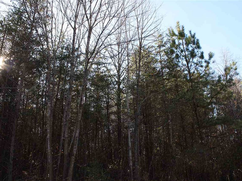 2nd image of 11 N Plainview Dr
