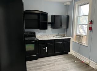 205 S 4th St #3, Reading, PA 19602