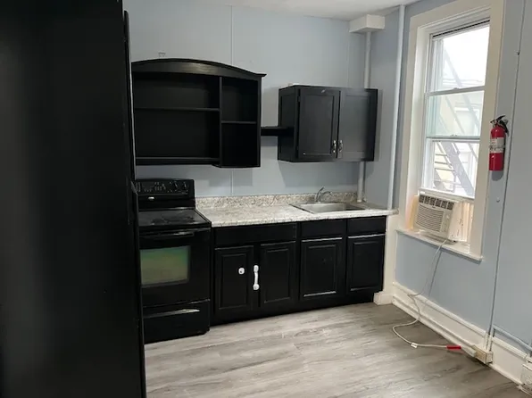 205 S 4th St, Reading, PA